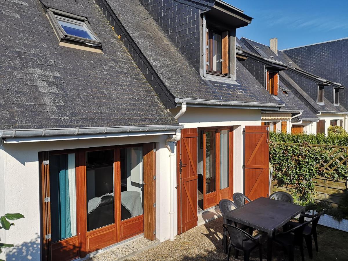 Vila Les Baigneurs Merville-Franceville-Plage Exteriér fotografie